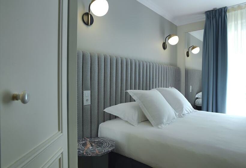 スーペリアールーム, Bachaumont