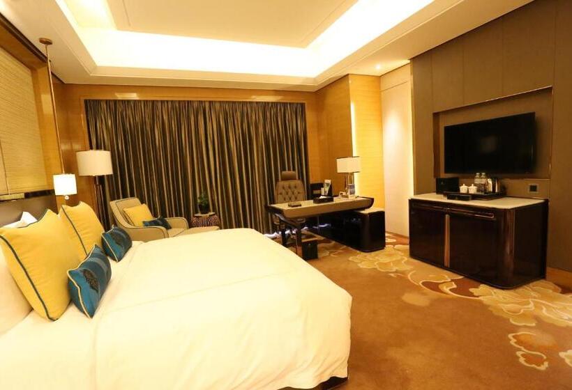디럭스 룸, Jinjiang International Hotel Urumqi