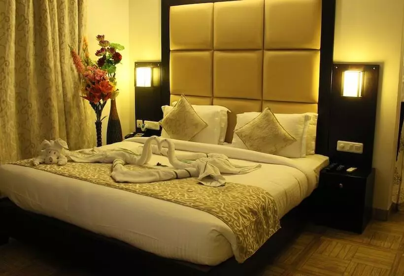 Suite, The Park Classic