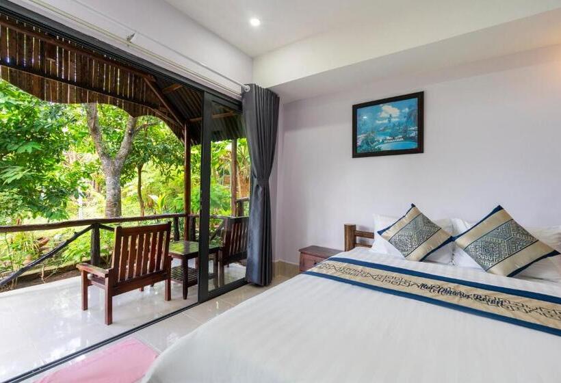 اتاق استاندارد سه تخته با چشم‌انداز باغ, Mai Phuong Resort Phu Quoc