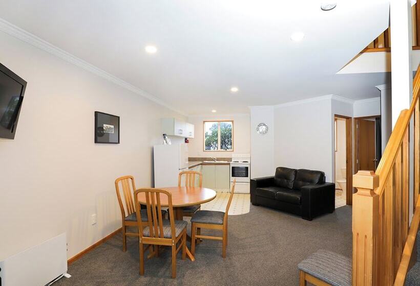 דירת שלושה חדרים, Asure Chelsea Gateway Motor Lodge