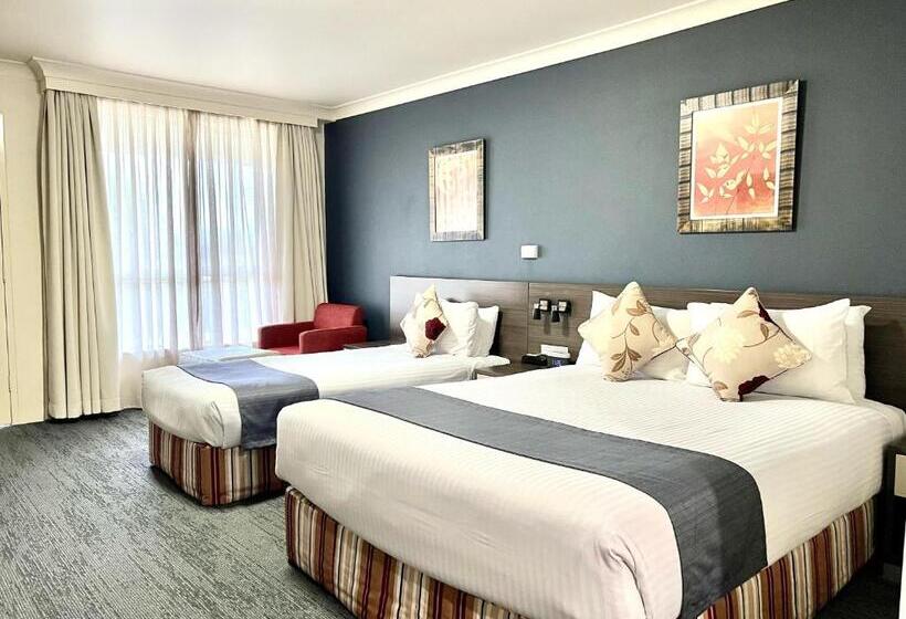 اتاق اجرایی, Bathurst Motor Inn