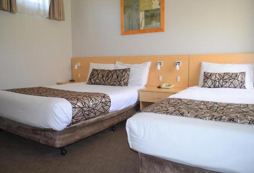 اتاق اکونومی, Bathurst Motor Inn