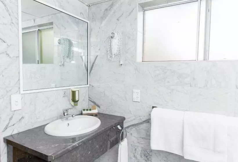 Quarto Familiar Deluxe, Bathurst Motor Inn