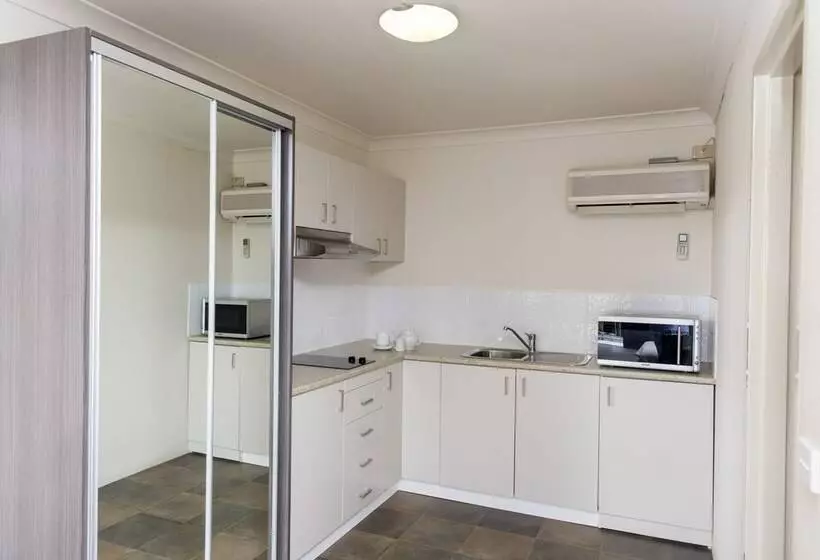 Quarto executivo, Bathurst Motor Inn