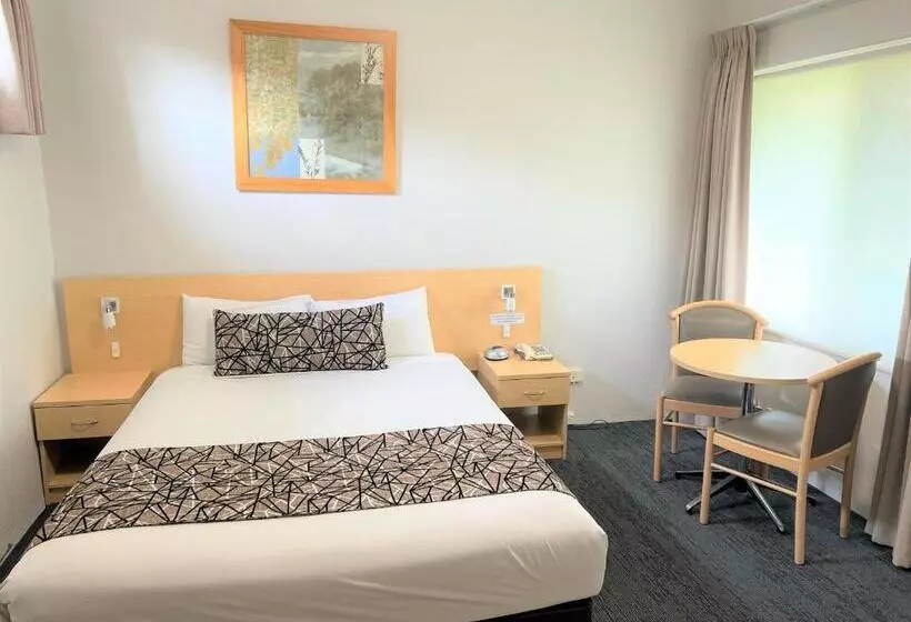 Quarto Economy, Bathurst Motor Inn