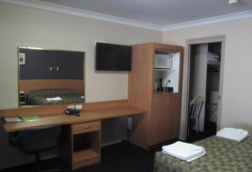 اتاق استاندارد, Sunpalms Motel