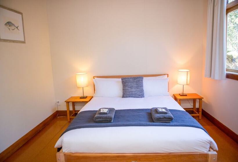 منزل 3 غرف نوم, The Church Accommodation