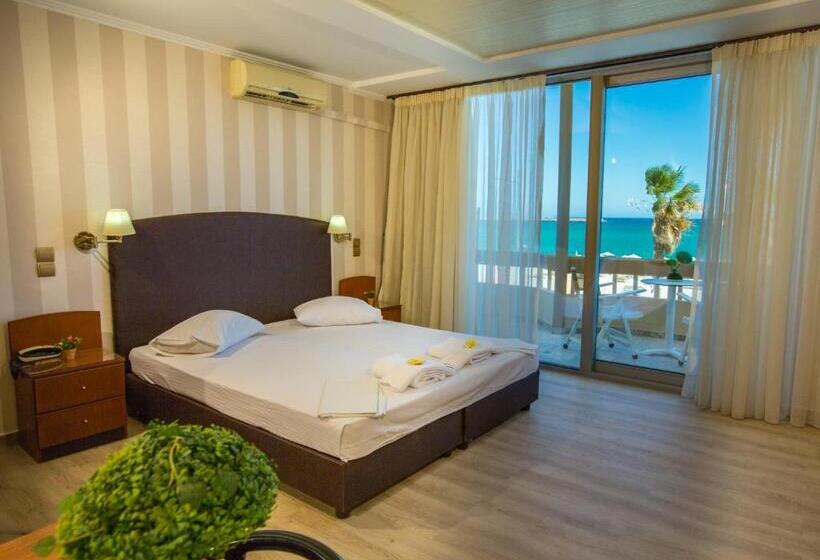 海の見えるスタンダードスタジオ, Theo Beach Hotel Apartments