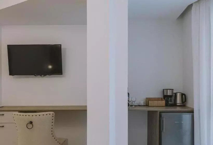 ファミリールーム, Theo Beach Hotel Apartments