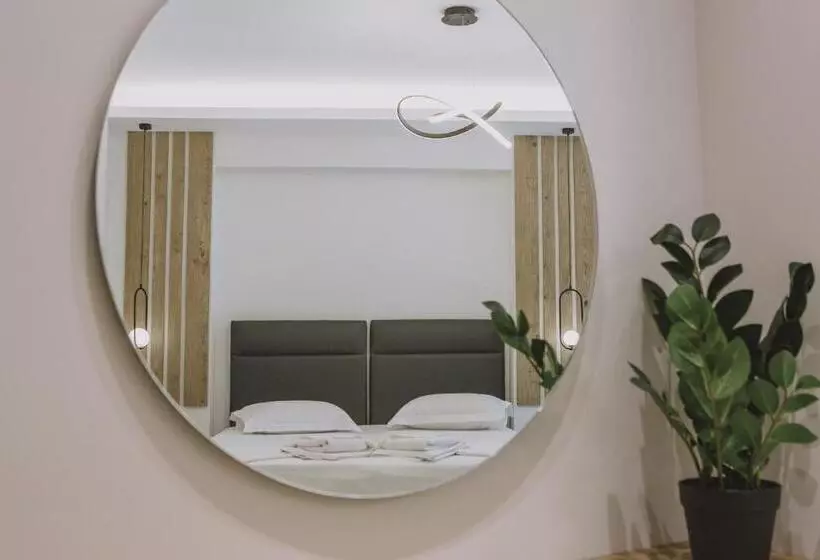 バルコニー付きスタンダードルーム, Theo Beach Hotel Apartments