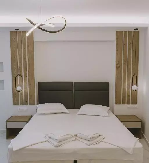 バルコニー付きスタンダードルーム, Theo Beach Hotel Apartments