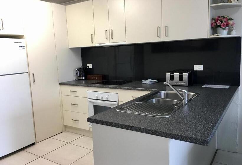 ２ベッドルームアパートメント, Burleigh Palms Holiday Apartments