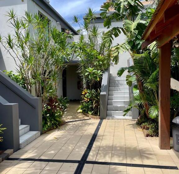 ２ベッドルームアパートメント, Burleigh Palms Holiday Apartments