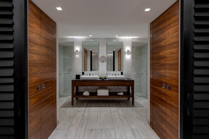 Люкс Вид на Море, Hilton Vallarta Riviera All Inclusive Resort, Puerto Vallarta