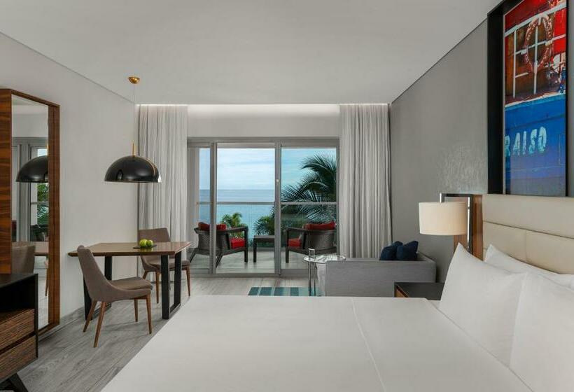 غرفة قياسية سرير كينج, Hilton Vallarta Riviera All Inclusive Resort, Puerto Vallarta