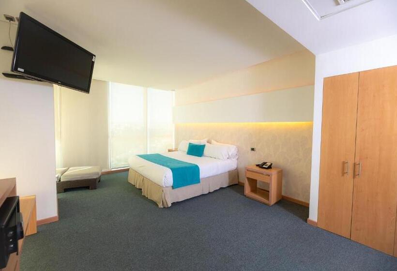 חדר אקזקיוטיב, Enjoy San Antonio