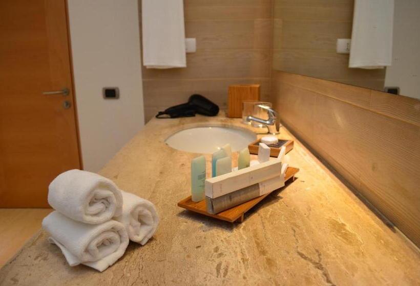 חדר אקזקיוטיב, Enjoy San Antonio