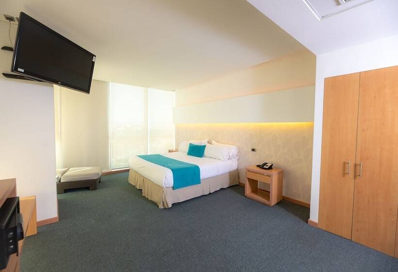 חדר אקזקיוטיב, Enjoy San Antonio