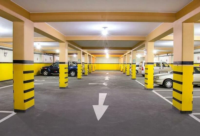 غرفة قياسية فردية, Challaca