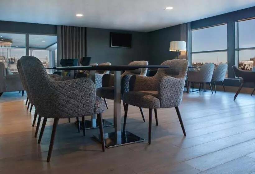 クラブルーム, Crowne Plaza Newcastle   Stephenson Quarter, An Ihg