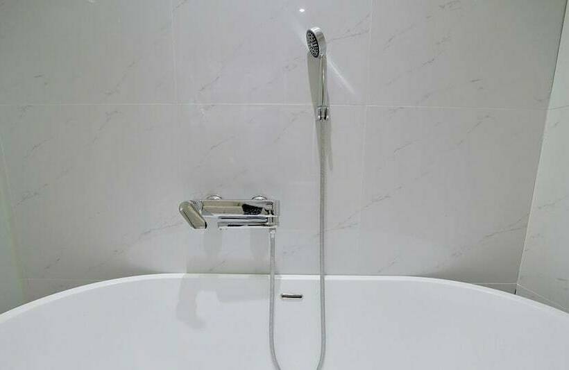 デラックスルーム, Golden Hotel Incheon