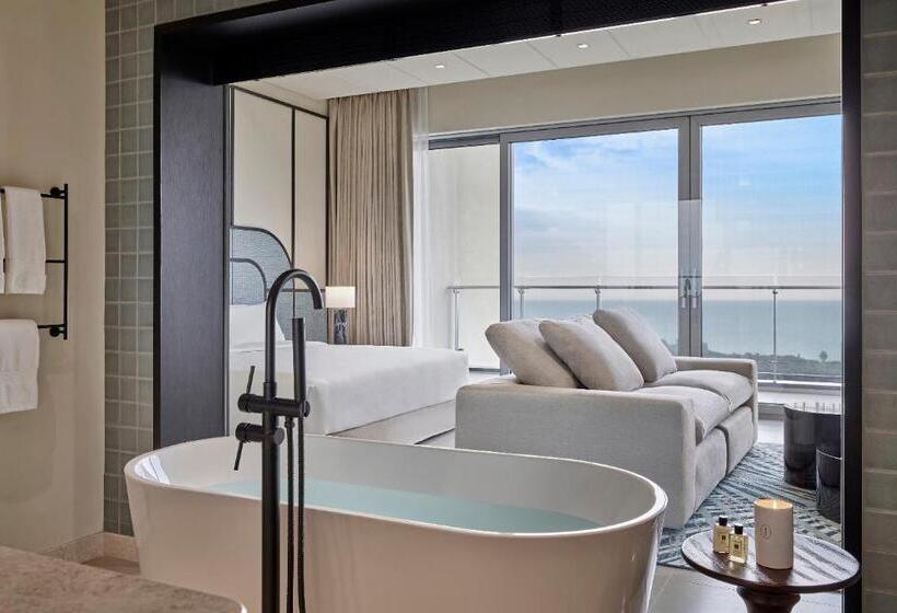 キングサイドベッドのスタンダードワンルーム, Grand Josun Jeju