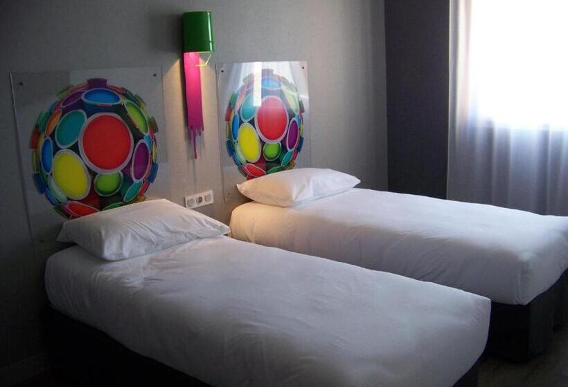 סוויטה משפחתית, Ibis Styles Vierzon