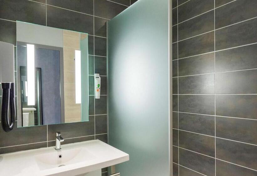 סוויטה משפחתית, Ibis Styles Vierzon