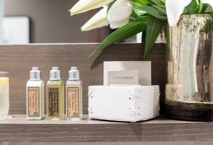 高级大房间, Jackson