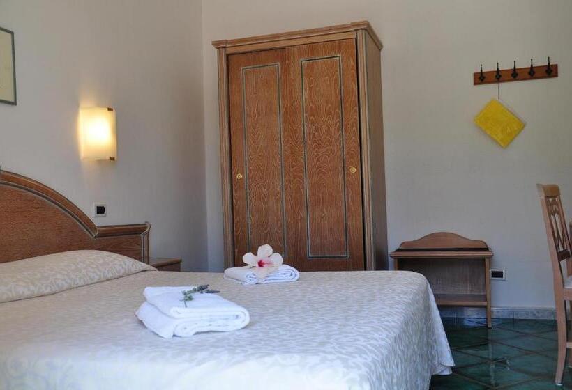 Quarto Estandar, La Marticana