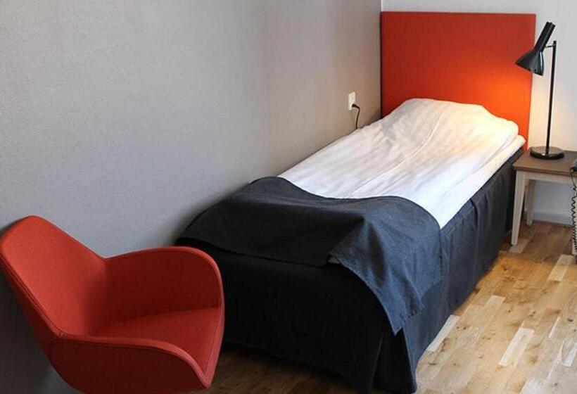 Номер Стандарт Индивидуальный, Lindesbergs Stadshotell