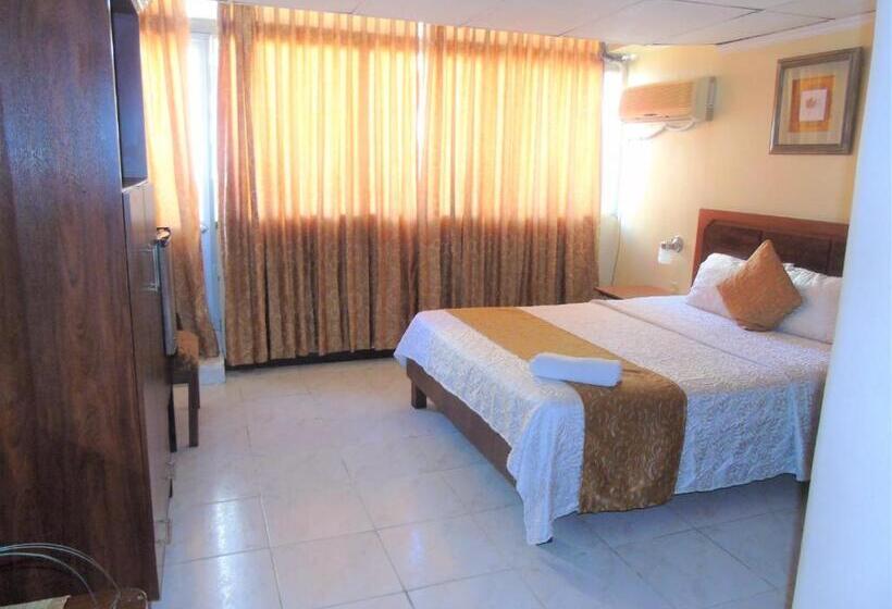 غرفة قياسية, Malecon Inn