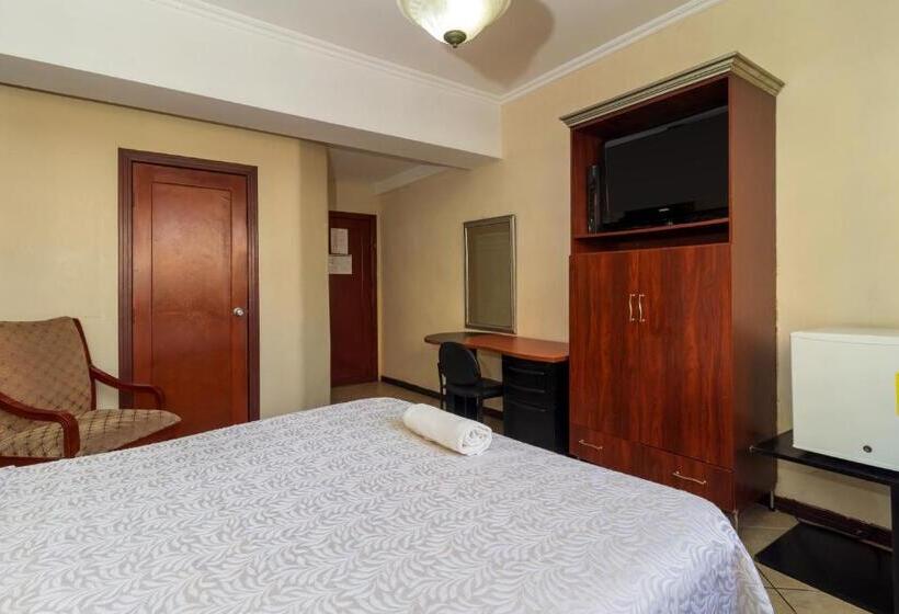 Номер Стандарт, Malecon Inn