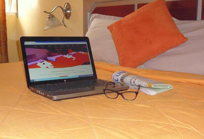 غرفة قياسية, Malecon Inn