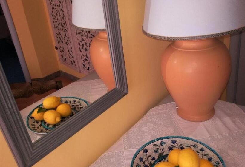 חדר קלאסי, Marulivo