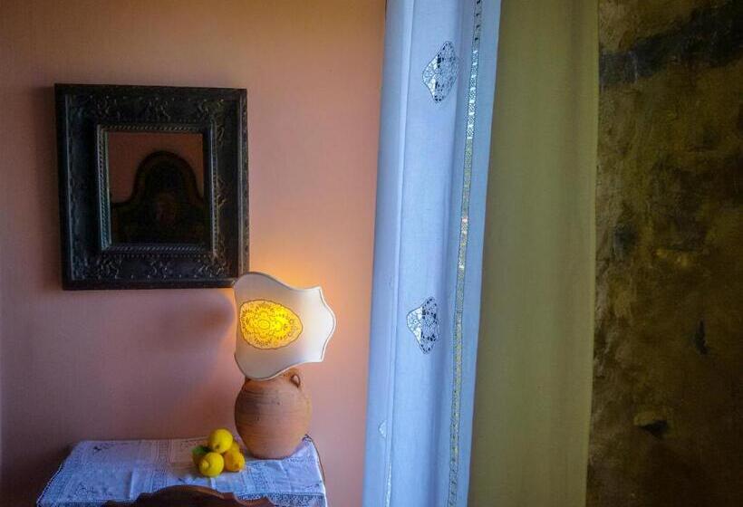 חדר סופריור נוף לים, Marulivo