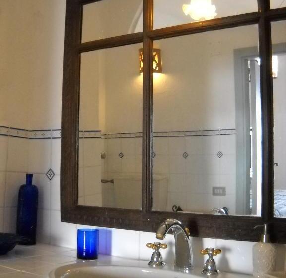 דירת חדר עם טרסה, Marulivo