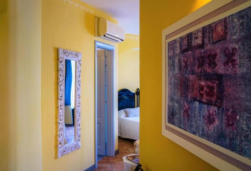 חדר סופריור נוף לים, Marulivo