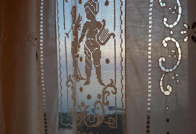 סוויטת ג'וניור נוף לים, Marulivo