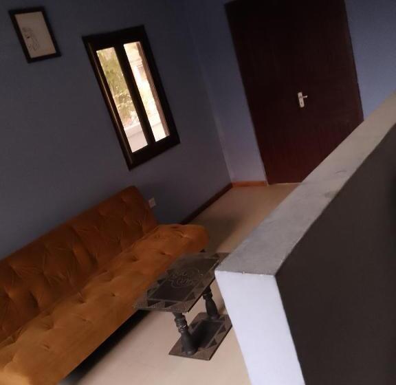 标准工作室带阳台, Omanye Lodge