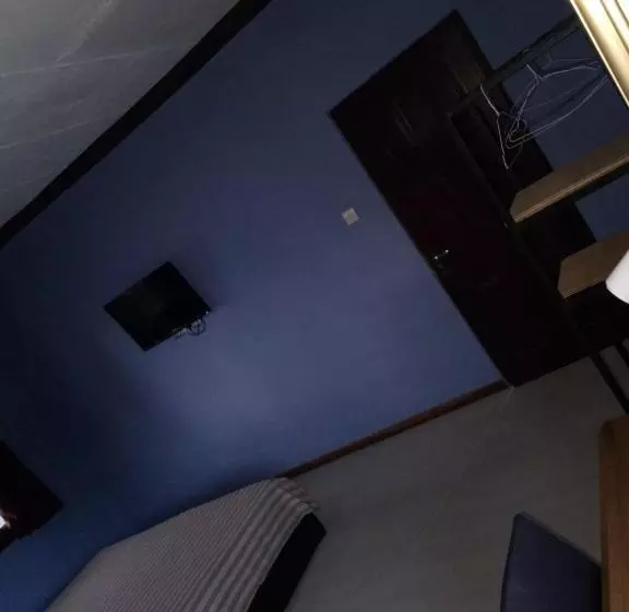 استودیو استاندارد با بالکن, Omanye Lodge