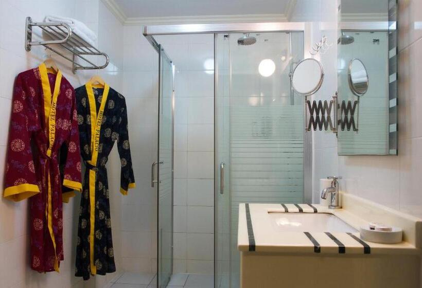 اتاق استاندارد با تخت بزرگ, Palacio