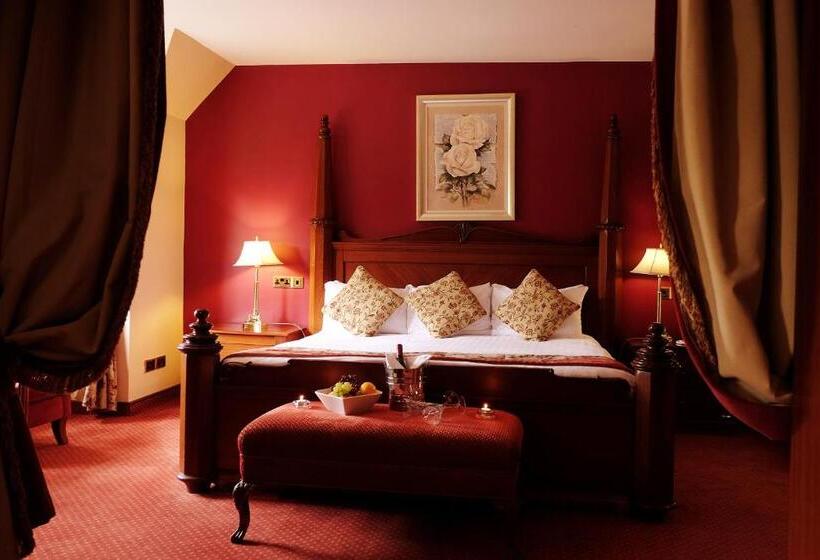 Люкс, Racket Hall Country House