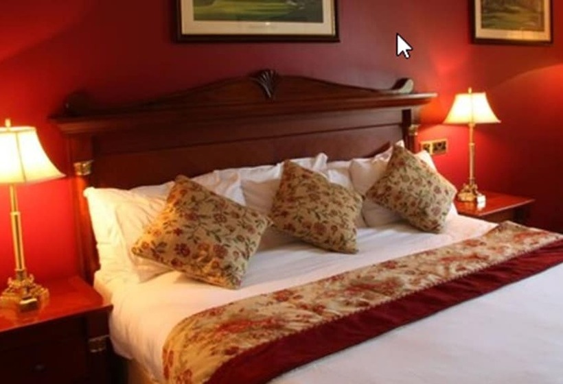 标准间, Racket Hall Country House