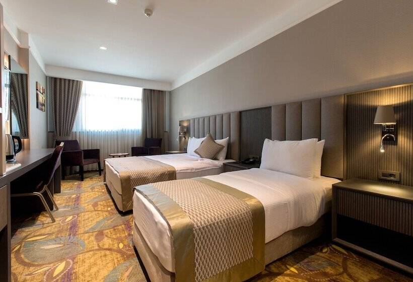חדר סטנדרט, Ramada By Wyndham Gemli̇k