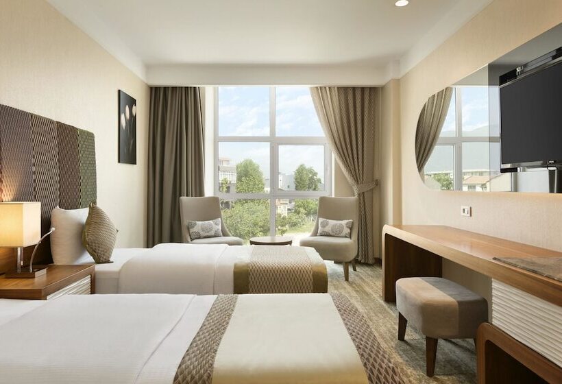 חדר סטנדרט, Ramada By Wyndham Gemli̇k