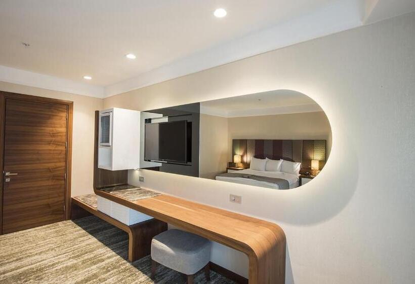 اتاق استاندارد, Ramada By Wyndham Gemli̇k
