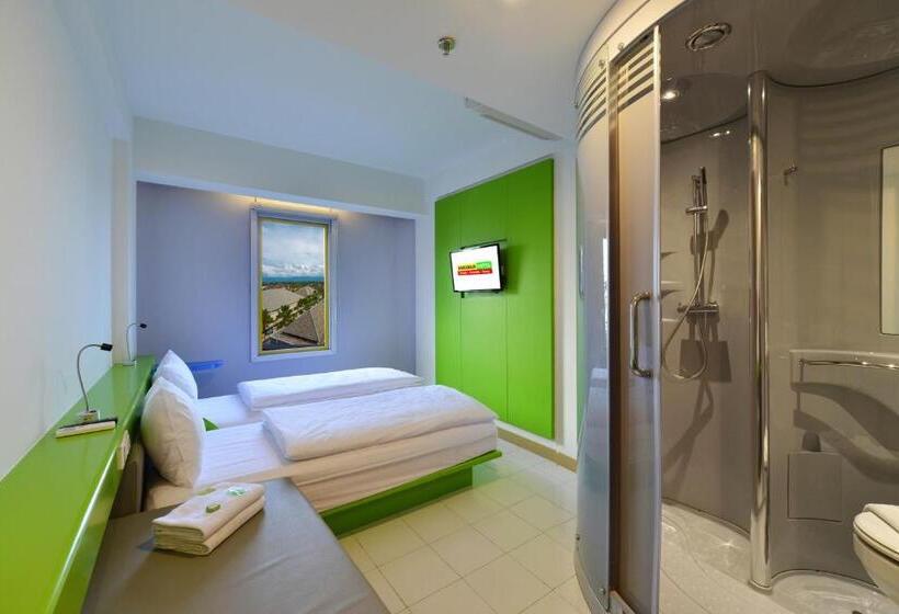 חדר סטנדרט נוף לעיר, Singaraja Hotel   Chse Certified