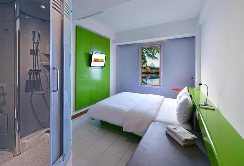 חדר סטנדרט נוף לבריכה, Singaraja Hotel   Chse Certified